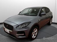 Begagnad Jaguar E-Pace 163 HK (119 kW) 2022 Grå SUV