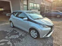 Usata Toyota Aygo Cool 69 CV (50 kW) 2017 Grigio Utilitaria