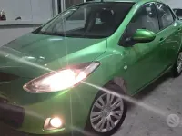 Usata Mazda 2 75 CV (55 kW) 2008 Verde Utilitaria