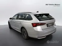 Usata Skoda Octavia Executive 150 CV (110 kW) 2025 Argento brilliant metallizzato Station wagon