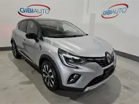 Usata Renault Captur Techno 145 CV (106 kW) 2023 Grigio chiaro SUV