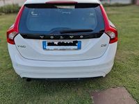 Usata Volvo V60 2015 Bianco Station wagon