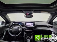 Usata Peugeot 2008 GT 131 CV (96 kW) 2023 Grigio SUV