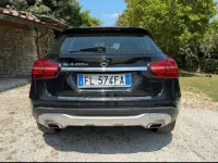 Usata Mercedes GLA200 Premium 136 CV (100 kW) 2017 Nero SUV