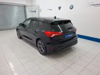 Usata Ford Focus ST-Line 120 CV (88 kW) 2021 Nero Berlina