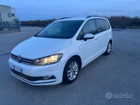 Usata VW Touran Trendline 115 CV (84 kW) 2016 Bianco Monovolume