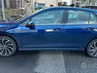 Usata VW Golf VIII 116 CV (85 kW) 2022 Blu Berlina
