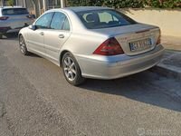 Usata Mercedes C220 150 CV (110 kW) 2005 Grigio Berlina