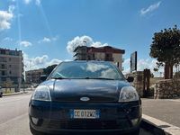 Usata Ford Fiesta 68 CV (50 kW) 2002 Blu Utilitaria