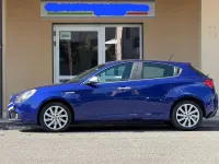 Usata Alfa Romeo Giulietta Business 120 CV (88 kW) 2019 Blu Utilitaria