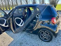 Usata Smart ForFour Prime 71 CV (52 kW) 2015 Nero Utilitaria