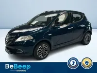 Usata Lancia Ypsilon 69 CV (50 kW) 2015 Blu metallizzato Utilitaria