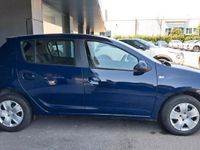 Usata Dacia Sandero Lauréate 75 CV (55 kW) 2018 Blu/azzurro Utilitaria