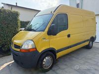 Usata Renault Master 120 CV (88 kW) 2007 Giallo Berlina