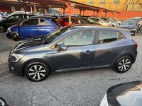 Usata Renault Clio V Initiale Paris 140 CV (102 kW) 2021 Other Berlina