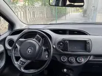 Usata Toyota Yaris 90 CV (66 kW) 2016 Bluazzurro Berlina