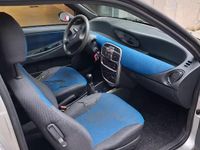 Usata Lancia Ypsilon 54 CV (39 kW) 1999 Grigio Utilitaria