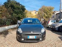Usata Fiat Punto Street 69 CV (50 kW) 2017 Grigio Berlina