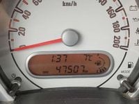 Usata Opel Agila 94 CV (69 kW) 2012 Argento Utilitaria