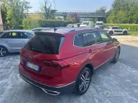 Usata VW Tiguan Allspace Elegance 150 CV (110 kW) 2022 Rosa SUV