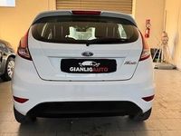 Usata Ford Fiesta Business Edition 95 CV (69 kW) 2017 Bianco Berlina