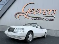 Usata Mercedes E200 136 CV (100 kW) 1994 Bianco Cabrio