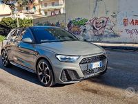 Usata Audi A1 Ambiente 150 CV (110 kW) 2019 Grigio SUV