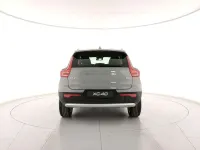 Nuova Volvo XC40 Core 163 CV (119 kW) 2026 Grigio SUV