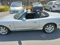 Usata Mazda MX5 110 CV (80 kW) 1999 Grigio Cabrio