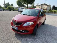 Usata Lancia Ypsilon 85 CV (62 kW) 2016 Rosso Utilitaria