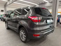 Usata Ford Kuga Vignale 150 CV (110 kW) 2016 Grigio scuro metallizzato SUV