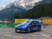 Usata Opel Corsa Edition 211 CV (155 kW) 2015 Utilitaria