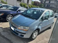 Usata Fiat Idea Dynamic 69 CV (50 kW) 2005 Bluazzurro Monovolume