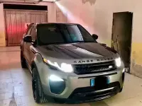 Usata Land Rover Range Rover evoque HSE Dynamic 179 CV (131 kW) 2018 Grigio SUV