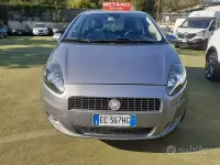 Usata Fiat Grande Punto Active 69 CV (50 kW) 2010 Grigio Utilitaria