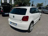 Usata VW Polo Highline 82 CV (60 kW) 2011 Bianco Utilitaria