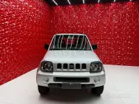 Usata Suzuki Jimny 82 CV (60 kW) 2004 Grigio SUV
