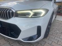 Usata BMW 330e M Sport 286 CV (210 kW) 2023 Bianco Station wagon