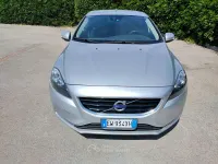 Usata Volvo V40 114 CV (83 kW) 2014 Gray Berlina
