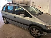 Usata Opel Zafira 2000 Grigio Monovolume