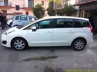 Usata Peugeot 5008 Allure 120 CV (88 kW) 2016 Bianco Monovolume
