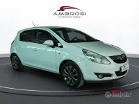 Usata Opel Corsa 86 CV (63 kW) 2011 Bianco Utilitaria