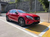 Usata Mercedes GLA180 109 CV (80 kW) 2015 Rosso SUV