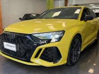 Usata Audi RS3 Ambiente 400 CV (294 kW) 2025 Giallo pitone Berlina