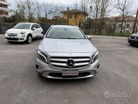 Usata Mercedes GLA200 Premium 136 CV (100 kW) 2015 Grigio metallizzato SUV
