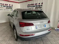 Usata Audi Q5 Business 190 CV (139 kW) 2018 Argento metallizzato SUV