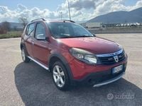 Usata Dacia Sandero Stepway 90 CV (66 kW) 2012 Rosso Berlina