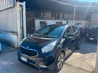 Usata Kia Venga 90 CV (66 kW) 2015 Nero Utilitaria
