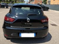 Second-hand Renault Clio IV 75 CP (55 kW) 2017 Negru Berlinǎ