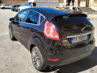 Usata Ford Fiesta Titanium 53 CV (38 kW) 2010 Nero Utilitaria